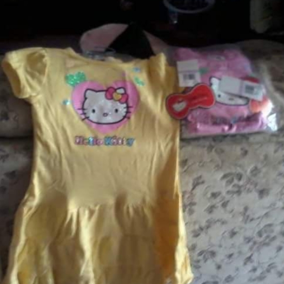 Hello Kitty Dress. NWT Girl's Size 6 - Picture 2 of 2